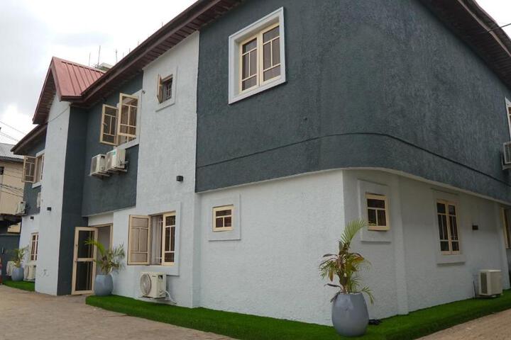 Presken Hotel Reliance Allen, Ikeja, Lagos