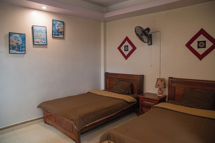 Room 10 of 45
