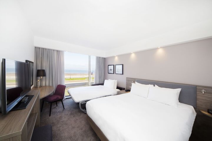Room 42 of 69