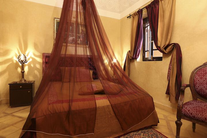 Room 14 of 75