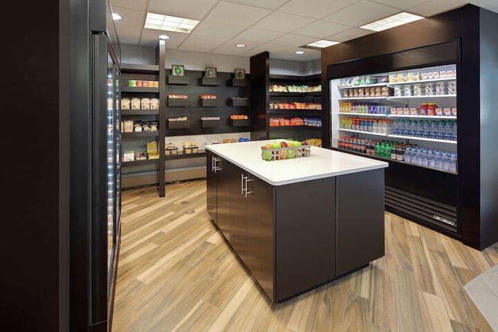 Snack bar