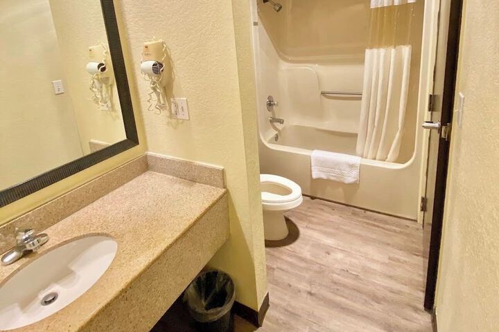 Clean Restrooms