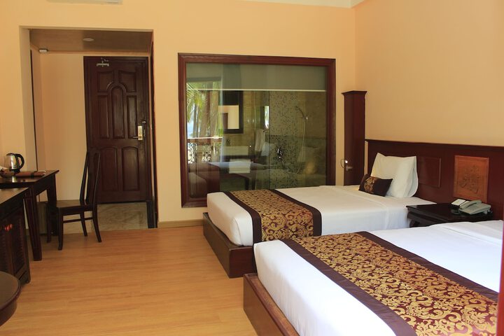 Room 17 of 127