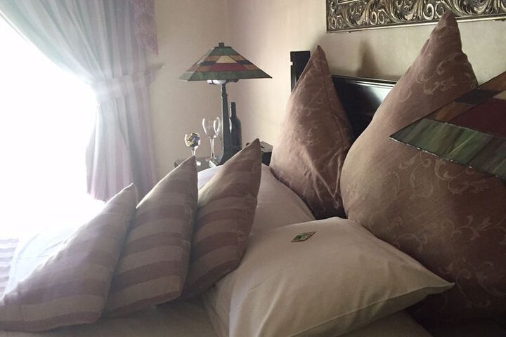 Room 4 of 19