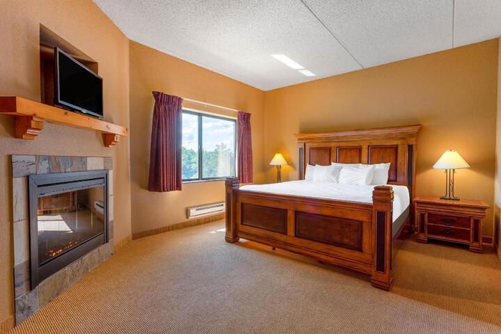 Room 11 of 20