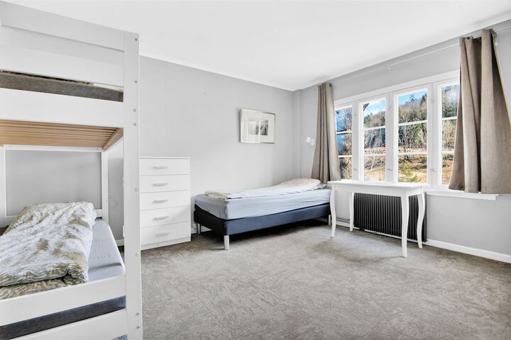 Room 17 of 21