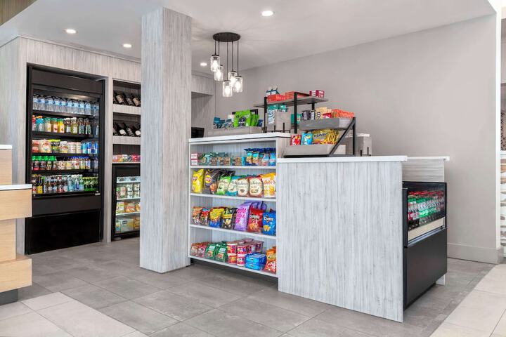 Snack bar