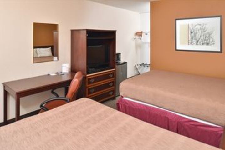 Room 4 of 39