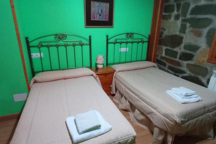 Room 38 of 63