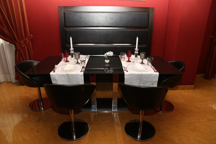 Dining 82 of 149