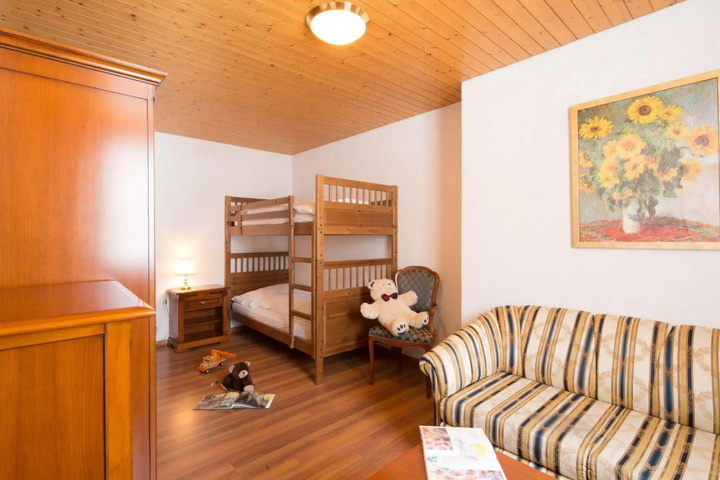 Room 3 of 29