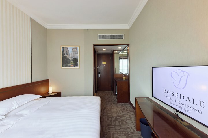 Room 14 of 49