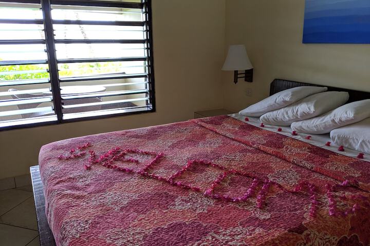 Room 10 of 83