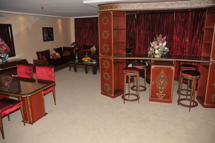 Room 10 of 23
