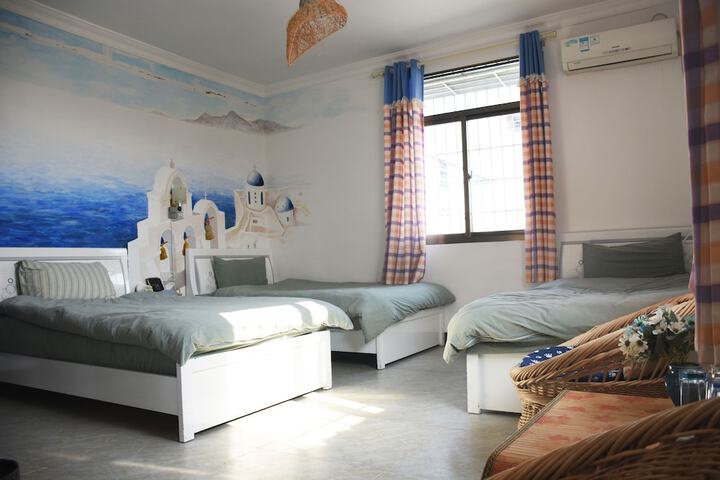 Room 19 of 36