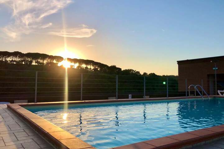 Pool 36 of 51