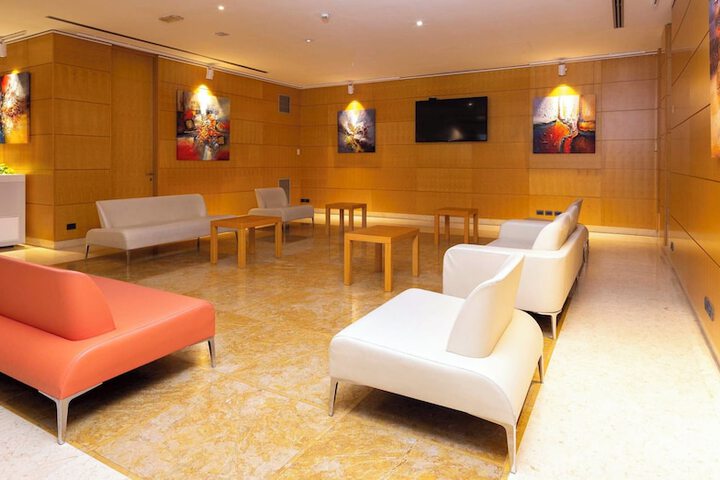 Guest Lobby