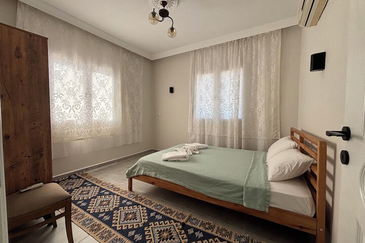 Room 44 of 95