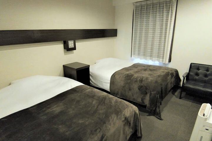 Room 18 of 89