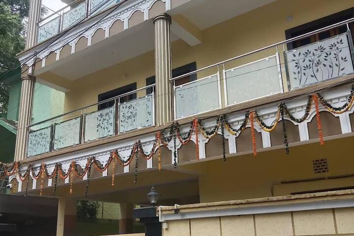 Goroomgo Shivansh Home Stay Bhubaneshwar