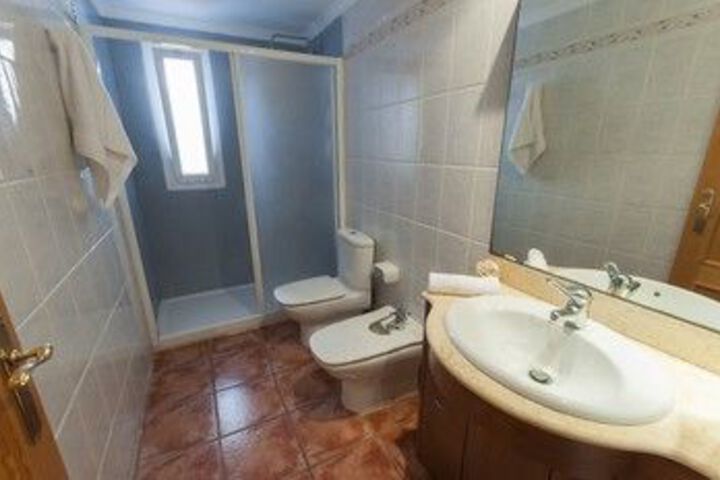 Room 2 of 15