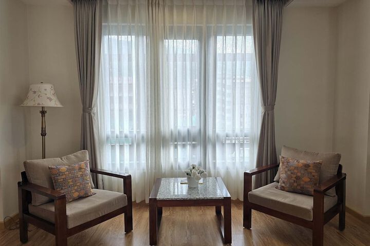 Room 6 of 20