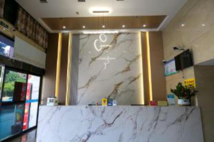 Zhuoyue Hotel (Shicheng County Forestry Bureau Branch)