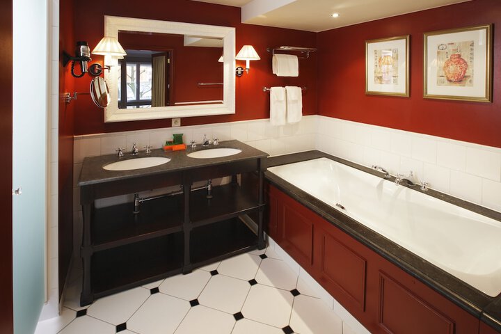 Bath Interior