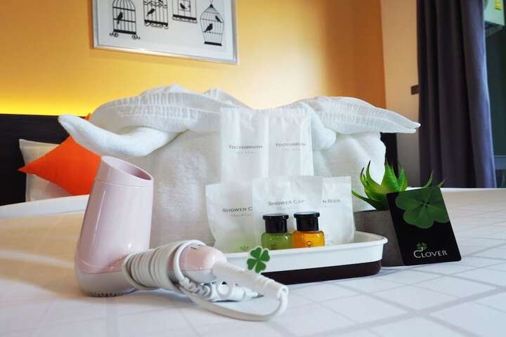 Room amenity