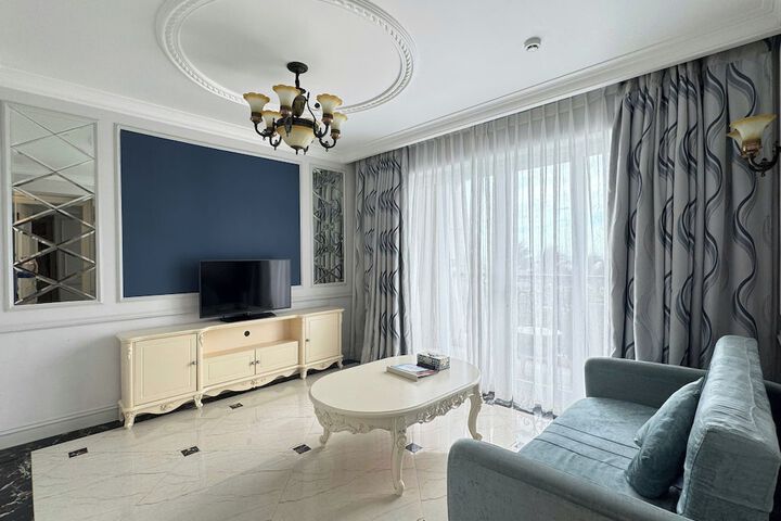 Room 92 of 195