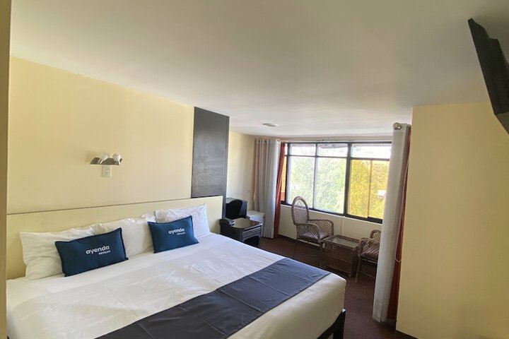 Room 10 of 64