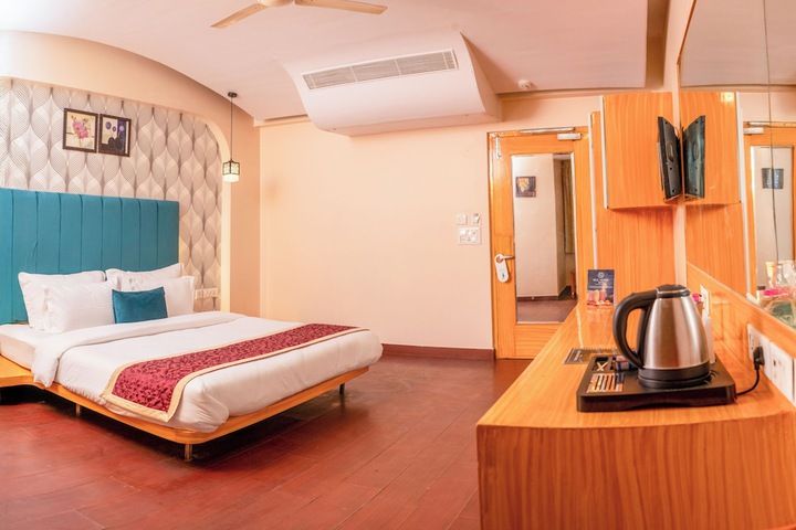 Room 43 of 78