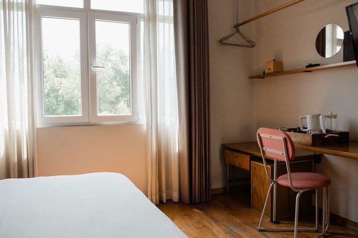 Room 15 of 41
