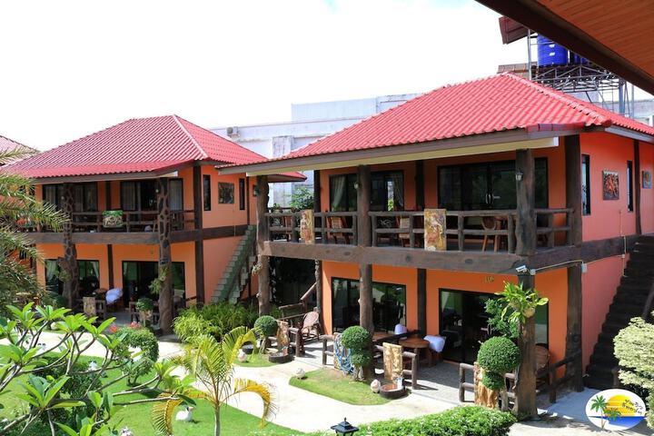 Hotel 85 of 107