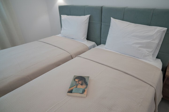 Room 15 of 91