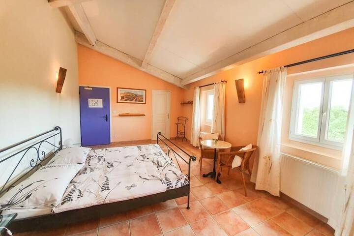 Room 2 of 42