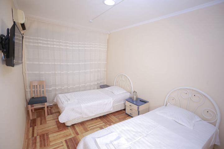 Room 26 of 46