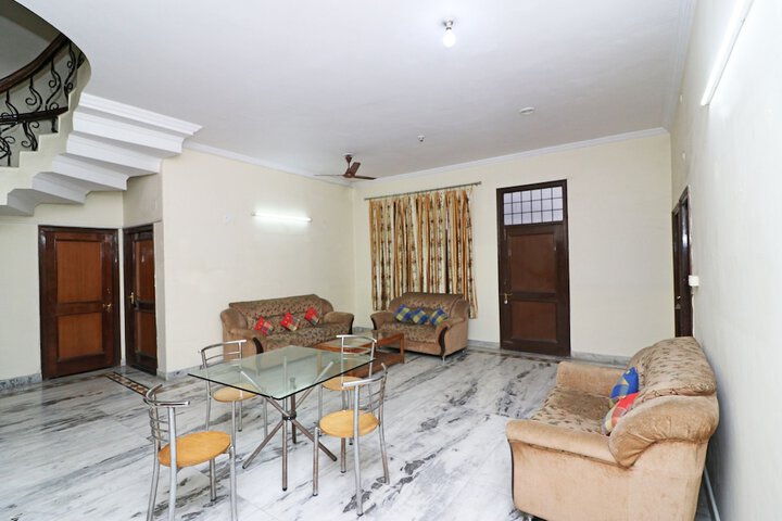 OYO 14105 SAI VIHAR