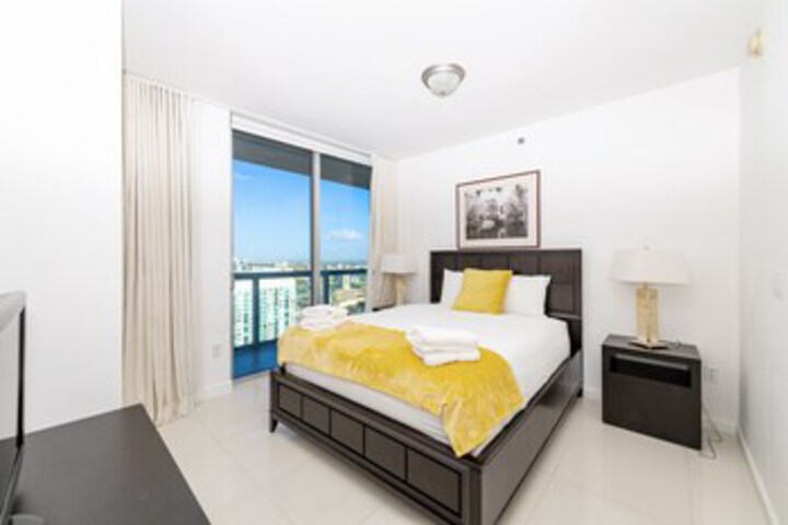 Room 92 of 135