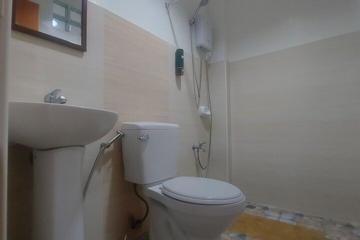Room 18 of 21