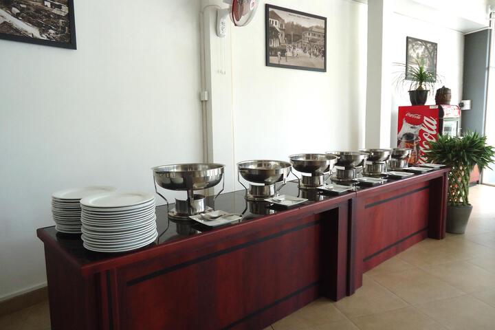 Pearlrich Hotel
