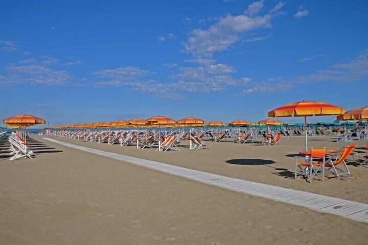Beach 68 of 96