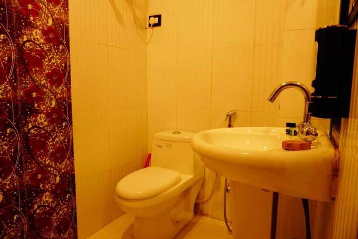Room 19 of 27