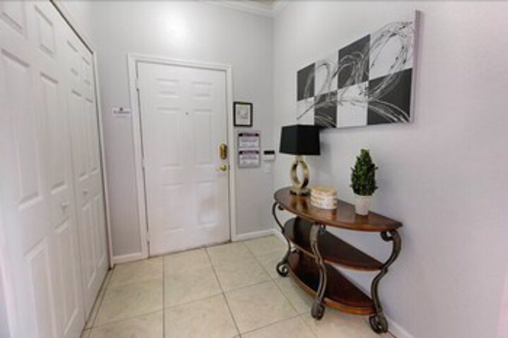 Room 12 of 26