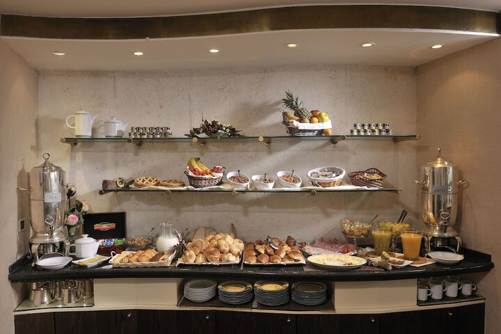 Breakfast/Coffee Service 35 of 67