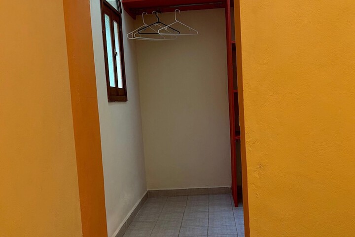 Room 68 of 160