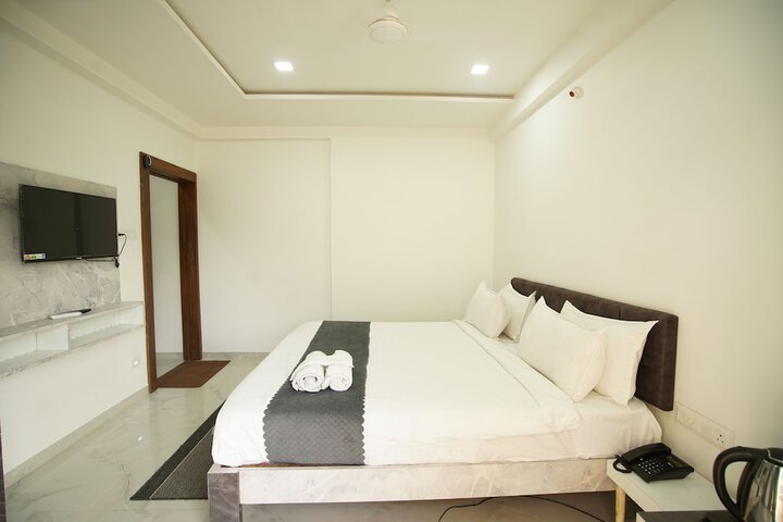 SwagStay Hotel Riviera Nagpur in Nagpur