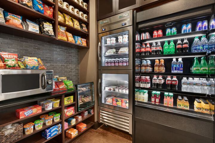 Snack bar