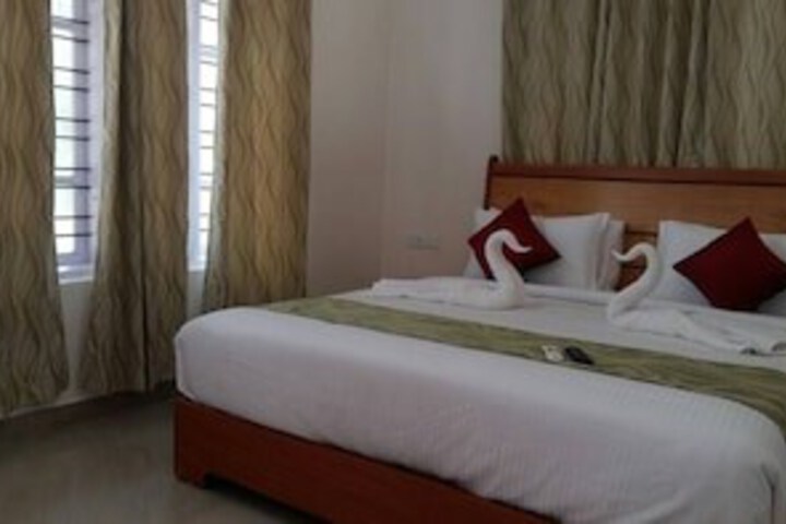 Leisure Vacations Whispering Woods Resort