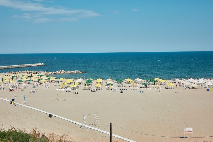 Beach 223 of 230